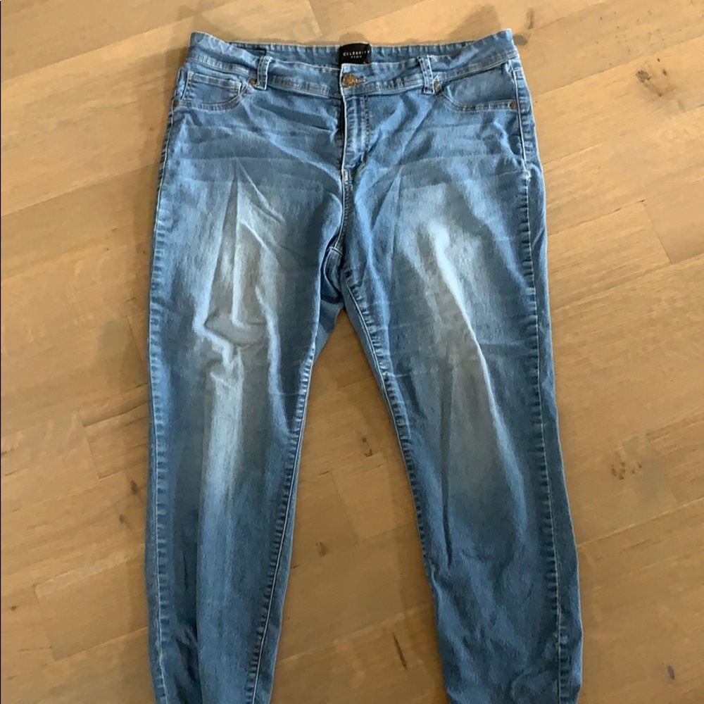 Celebrity Pink mid-rise skinny jeans